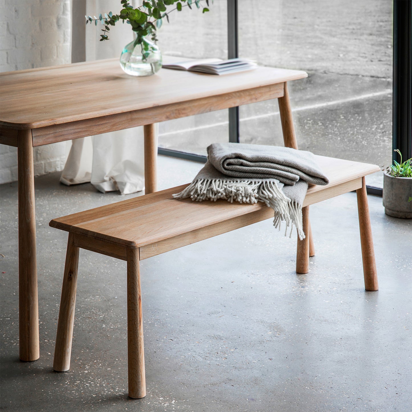 Shaker Dining Bench - Oak