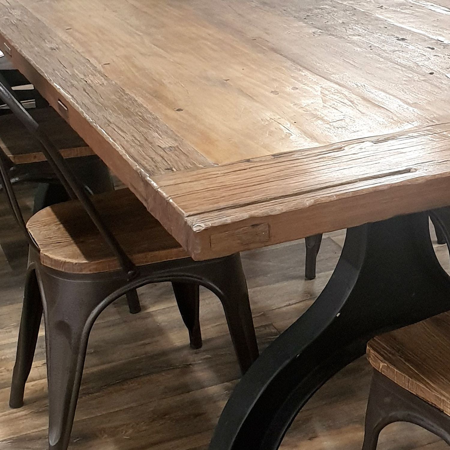 Boatwood dining store table